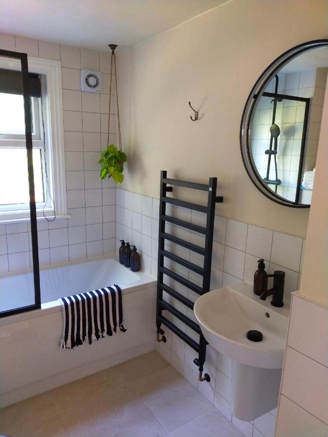 Appartamento Alexandra Retreat Hastings Esterno foto